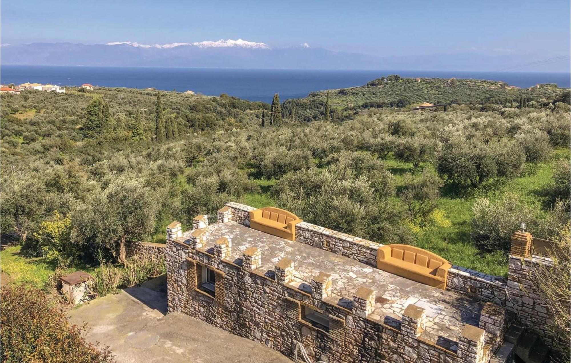 Amazing Home In Koroni With Wifi Экстерьер фото