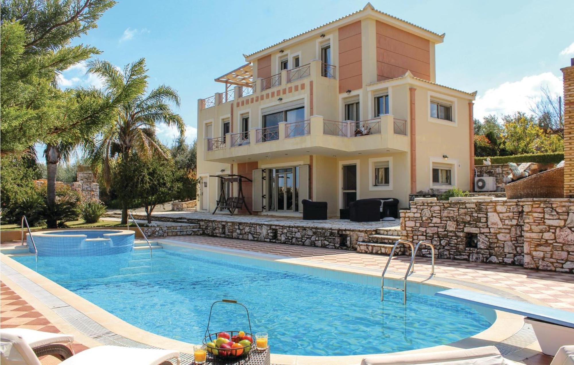 Amazing Home In Koroni With Wifi Экстерьер фото