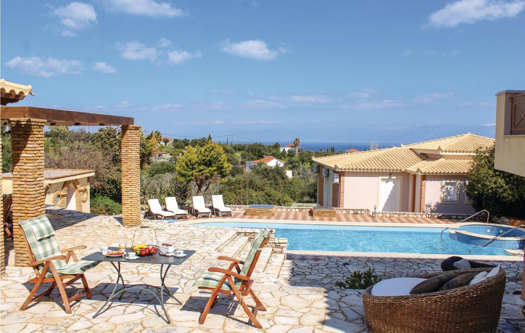 Amazing Home In Koroni With Wifi Экстерьер фото