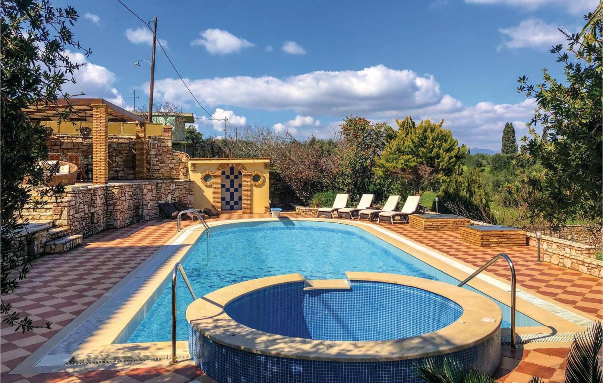 Amazing Home In Koroni With Wifi Экстерьер фото